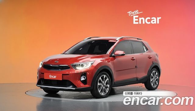 Kia Stonic 1.4 Trendy — пробег 33 077 км — фото 1 из 5