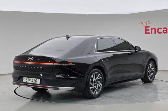 Hyundai Grandeur 2,5 Gasoline 2WD Exclusive — пробег 74 240 км — фото 2 из 5
