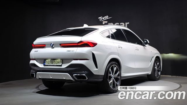 BMW X6 xDrive40i M Sport — пробег 57 587 км — фото 2 из 5