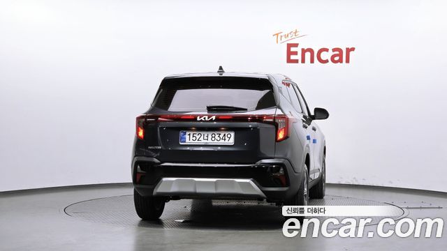 Kia Seltos из Кореи Encar