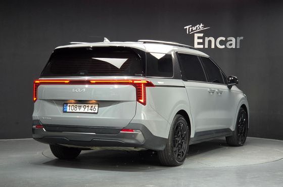 Kia Carnival Gasoline 7-Seater Gravity — пробег 16 152 км — фото 2 из 5