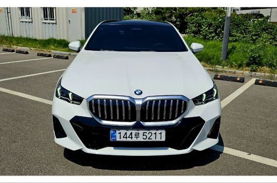 BMW 5-Series 530i xDrive M Sport — пробег 37 000 км — фото 3 из 5