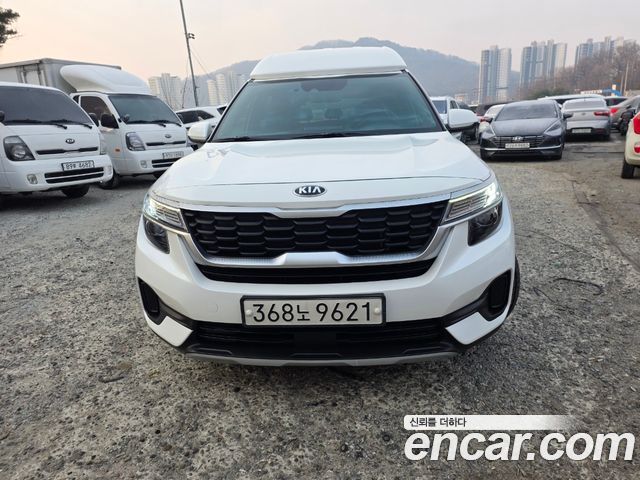 Kia Seltos из Кореи Encar