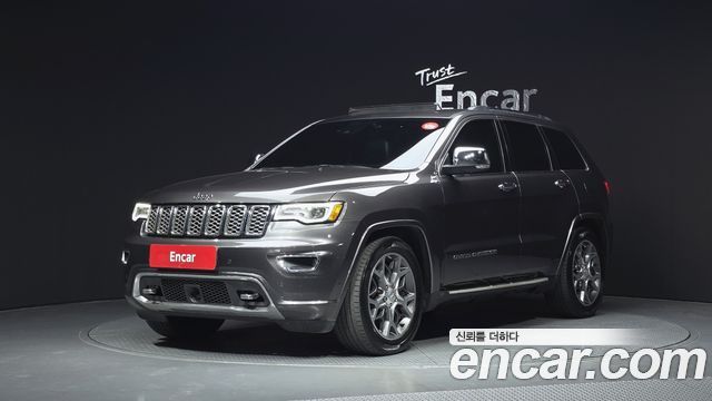 Jeep Cherokee 3.6 Overland WK2 — пробег 180 660 км — фото 1 из 5
