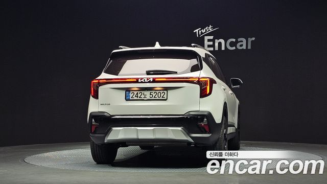 Kia Seltos из Кореи Encar