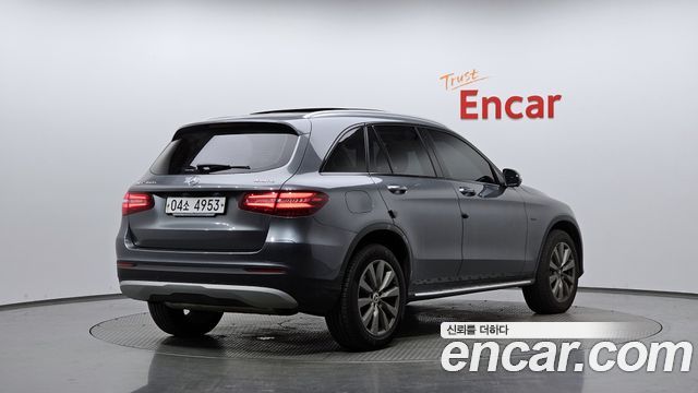 Mercedes-Benz GLC-Class GLC350e 4MATIC Premium — пробег 118 350 км — фото 2 из 5