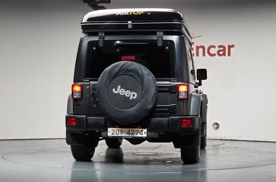 Jeep Wrangler 3.6 Rubicon 2Door — пробег 77 785 км — фото 4 из 5