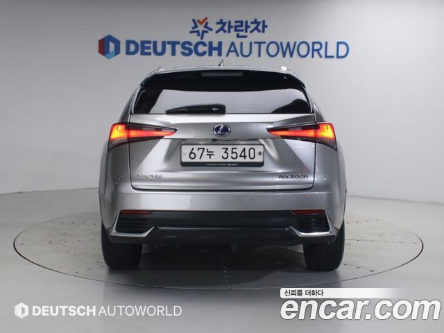 Lexus NX Executive — пробег 101 528 км — фото 4 из 5