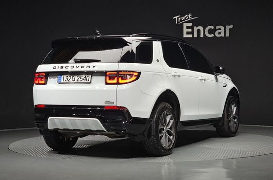 Land Rover Discovery Sport P250 Dynamic SE — пробег 26 069 км — фото 2 из 5