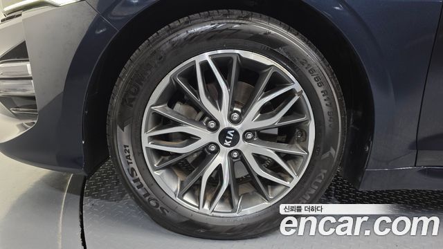 Kia K5 из Кореи Encar