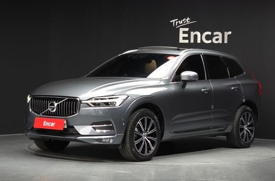 Volvo XC60 T6 Inscription — пробег 76 532 км — фото 1 из 5