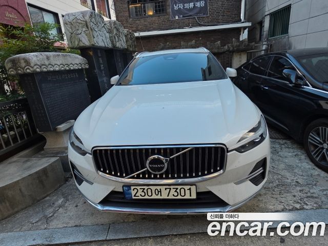 Volvo XC60 B5 Ultimate Bright — пробег 30 442 км — фото 1 из 5