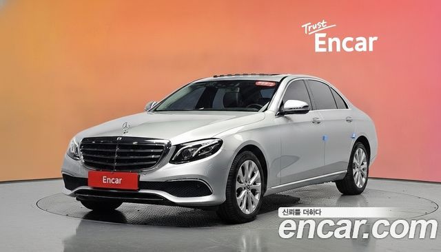 Mercedes-Benz E-Class E220d 4MATIC Exclusive — пробег 32 803 км — фото 1 из 5