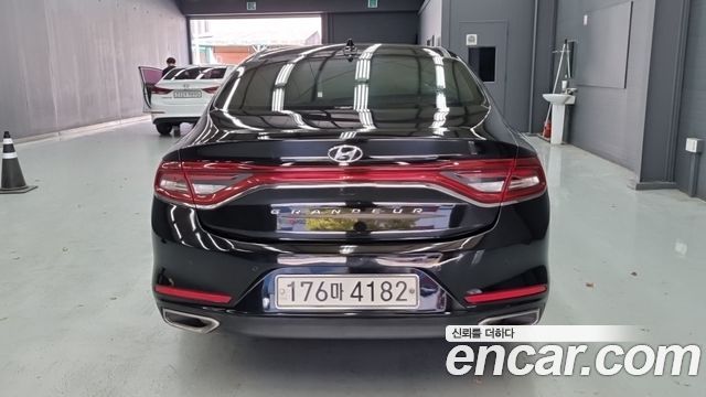 Hyundai Grandeur 2.4 Modern — пробег 153 645 км — фото 4 из 5