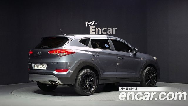 Hyundai Tucson Diesel 2.0 2WD Style — пробег 99 214 км — фото 2 из 5