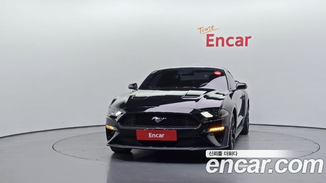 Ford Mustang Coupe — пробег 100 283 км — фото 3 из 5