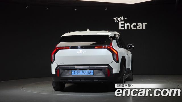 Kia EV3 из Кореи Encar