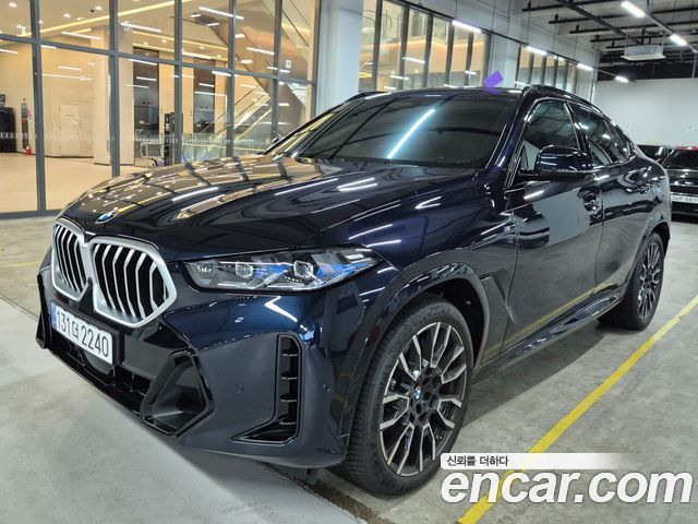 BMW X6 xDrive40i M Sport — пробег 11 162 км — фото 3 из 5