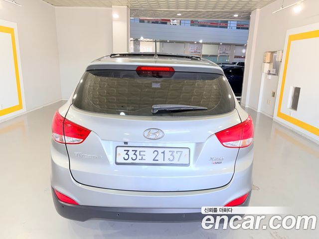 Hyundai Tucson Diesel 2WD X20 Luxury — пробег 194 276 км — фото 4 из 5