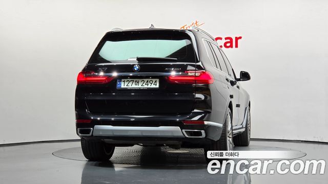 BMW X7 xDrive 40i Design Pure Excellence 7-Seater — пробег 13 559 км — фото 4 из 5
