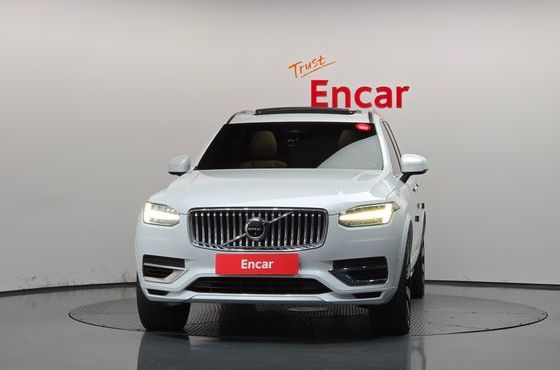 Volvo XC90 T8 Ultimate Bright Hybrid — пробег 122 909 км — фото 3 из 5