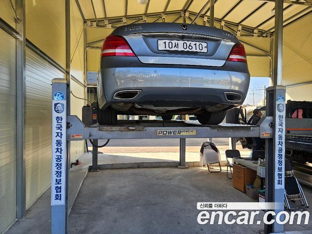 Hyundai Equus 3.8 Structure Change (Bi-Fuel) — пробег 179 268 км — фото 2 из 2