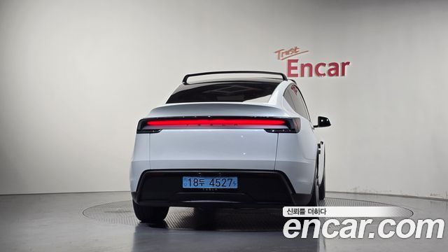 Tesla Model Y RWD — пробег 23 574 км — фото 4 из 5