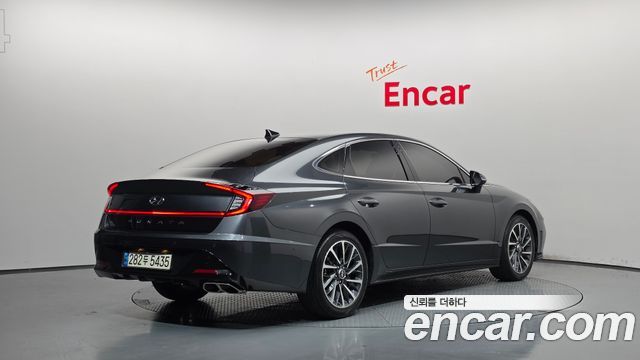 Hyundai Sonata 1.6 Turbo Premium Family — пробег 126 484 км — фото 2 из 5
