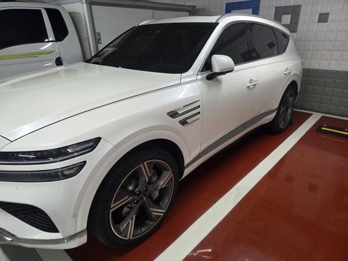 Genesis GV80 2.5T Gasoline AWD — пробег 23 000 км — фото 2 из 5