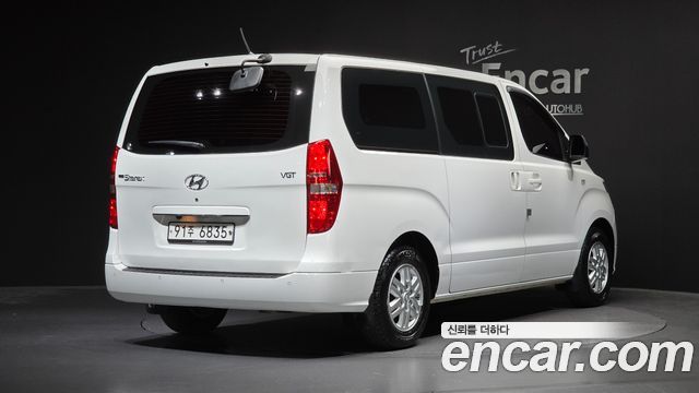 Hyundai Starex Van 5-Seater Modern — пробег 189 329 км — фото 2 из 5