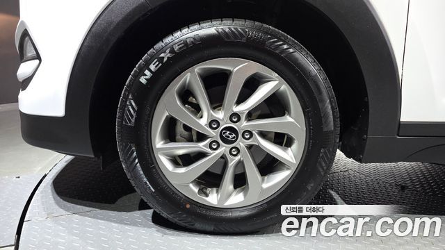 Hyundai Tucson из Кореи Encar