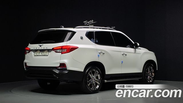 Ssangyong Rexton из Кореи Encar