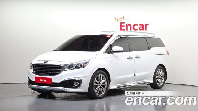 Kia Carnival 9-seater Prestige — пробег 252 129 км — фото 1 из 5