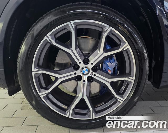 BMW X5 xDrive 30d M Sport — пробег 63 812 км — фото 5 из 5