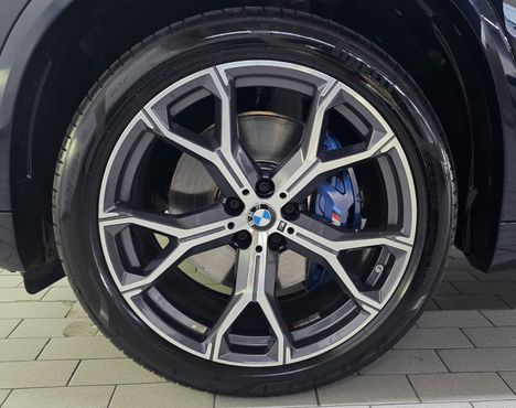 BMW X5 xDrive 30d M Sport — пробег 63 812 км — фото 5 из 5