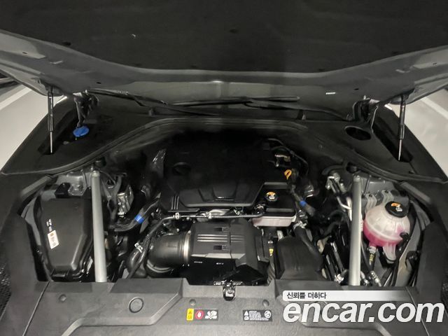 Genesis GV70 2.5T Gasoline AWD — пробег 24 686 км — фото 5 из 5