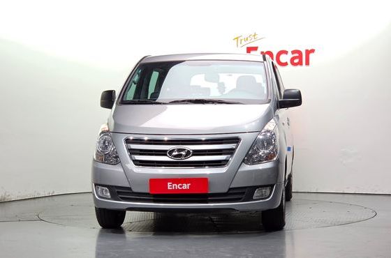 Hyundai Starex 12-Seater Wagon Smart — пробег 128 924 км — фото 3 из 5