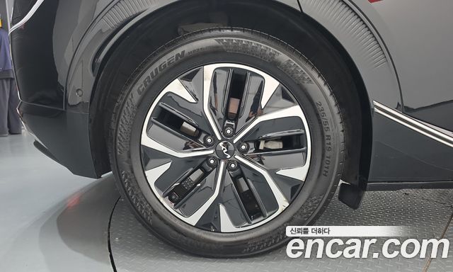 Kia EV6 Long Range Earth — пробег 82 847 км — фото 5 из 5