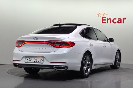 Hyundai Grandeur 3.0 LPi Dsabled Person Exclusive Special — пробег 122 844 км — фото 2 из 5