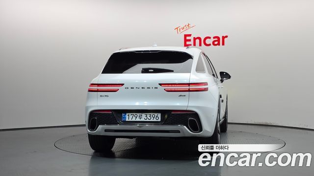 Genesis GV70 из Кореи Encar