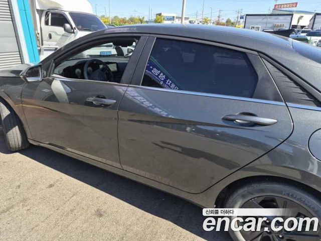 Hyundai AVANTE Inspiration — пробег 37 657 км — фото 4 из 5