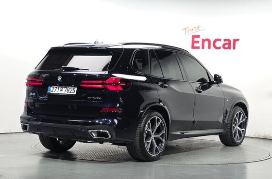 BMW X5 xDrive 30d M Sport — пробег 6 693 км — фото 2 из 5