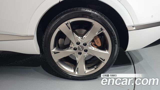 Genesis GV80 из Кореи Encar
