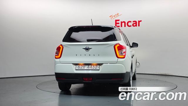 Ssangyong TIBOLI из Кореи Encar