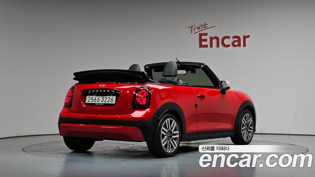 Mini Cooper Convertible Classic — пробег 7 795 км — фото 2 из 5