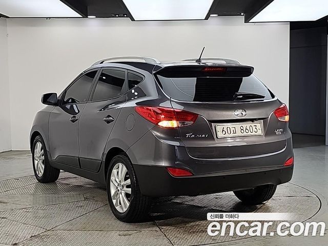 Hyundai Tucson Diesel 2WD LX20 Smart-Pack — пробег 117 211 км — фото 3 из 5