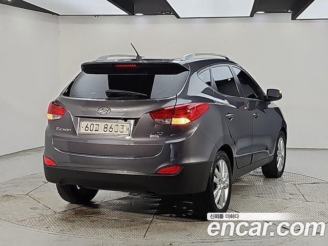 Hyundai Tucson Diesel 2WD LX20 Smart-Pack — пробег 117 211 км — фото 4 из 5