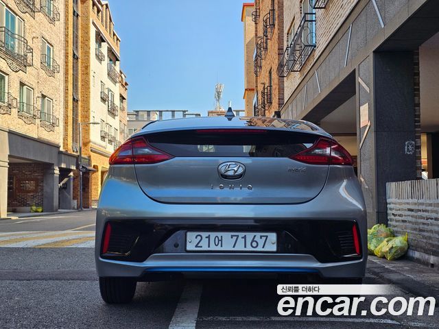 Hyundai Ioniq Q — пробег 62 408 км — фото 3 из 5