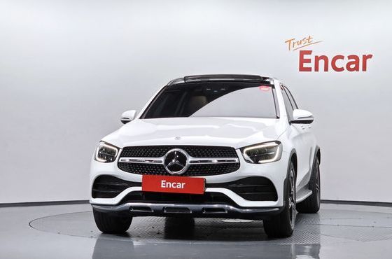Mercedes-Benz GLC-Class GLC300 4MATIC — пробег 35 813 км — фото 3 из 5