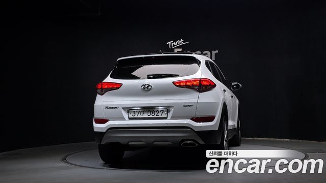 Hyundai Tucson Diesel 1.7 2WD Premium — пробег 112 776 км — фото 4 из 5